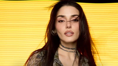 Примусові аналізи та зіпсована репутація: зірка турецьких серіалів Ханде Ерчел виплутується зі скандалу