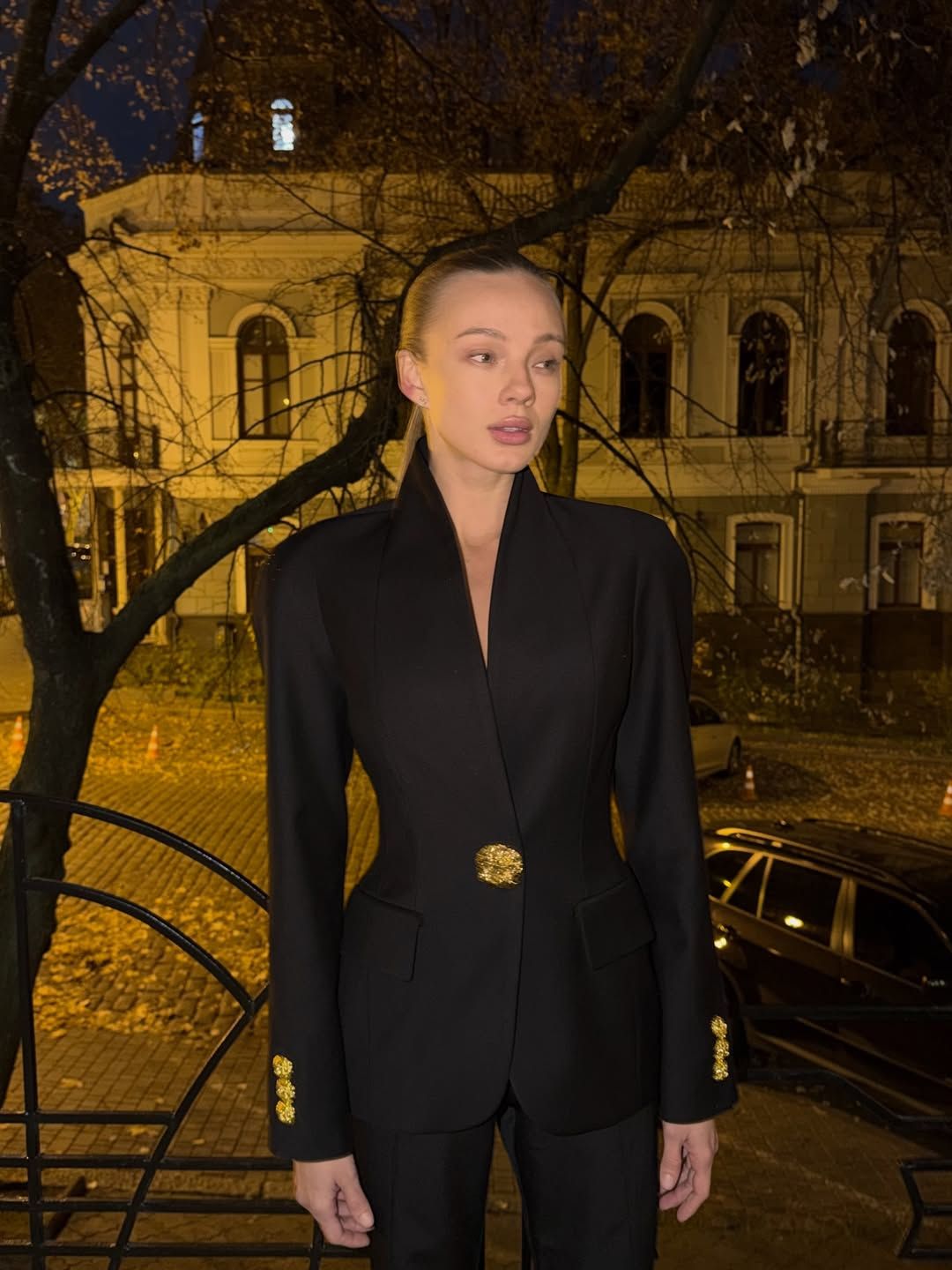 4 поради від Андре Тан, які допоможуть ідеально підібрати аксесуари до образу - фото 852096
