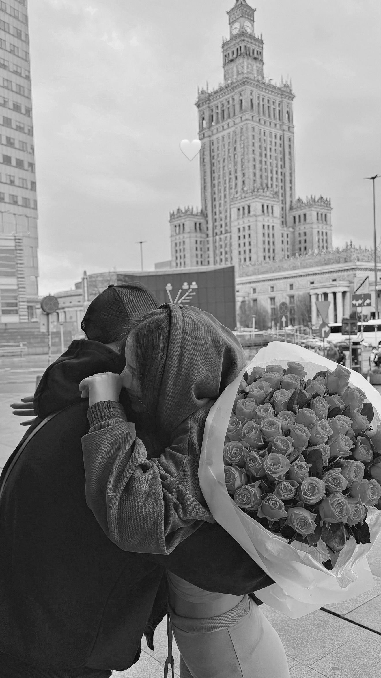 Симбочка с дочкой переехала в Варшаву и показала нового бойфренда - фото 852134