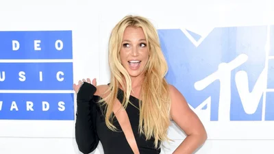 Бритни решила лечиться: певица добровольно легла на реабилитацию