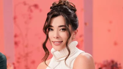 Черная икра от поклонников и коммуналка за 20 тысяч: Анна Неплях шокировала содержимым своего холодильника