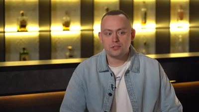 Блогер Це Олег прокомментировал слухи о забранных обратно букетах - что он сказал