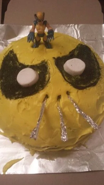 14 провальних тортів з супергероями, які краще не показувати Marvel і DC - фото 854209