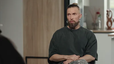 "Вынесла все из дома": Алексей Суровцев признался в изменах и вспомнил жестокую месть жены