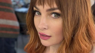 Виктория Булитко посмеялась над тем, как выглядела в молодости и сейчас