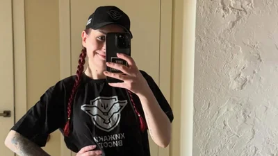 "Пташка" з Азовсталі зізналася, чи зустрічається з кимось зараз