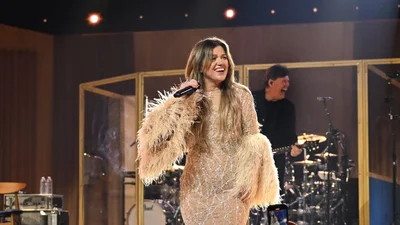 Келлі Кларксон показала найзручніші джинси весни 2026 - виглядають стильно, відчуваються як піжама