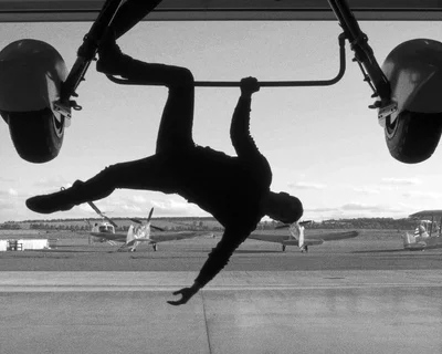 Чому Том Круз досі самотній? - фото 855311