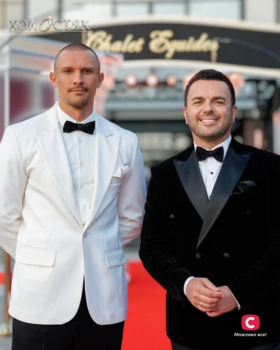 Григорій із минулорічним Холостяком Тарасом Цимбалюком - фото 855576