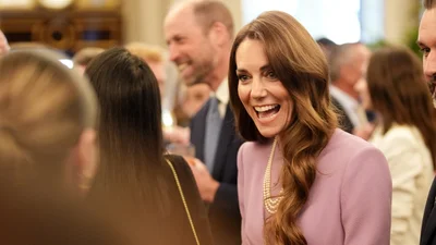 Красивезна Кейт Міддлтон зробила тихий реверанс Єлизаветі II на її 100-річчя