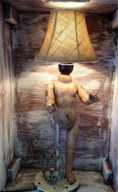 22 кумедні речі з секонд-хенду, які складно пояснити та неможливо забути - фото 856529