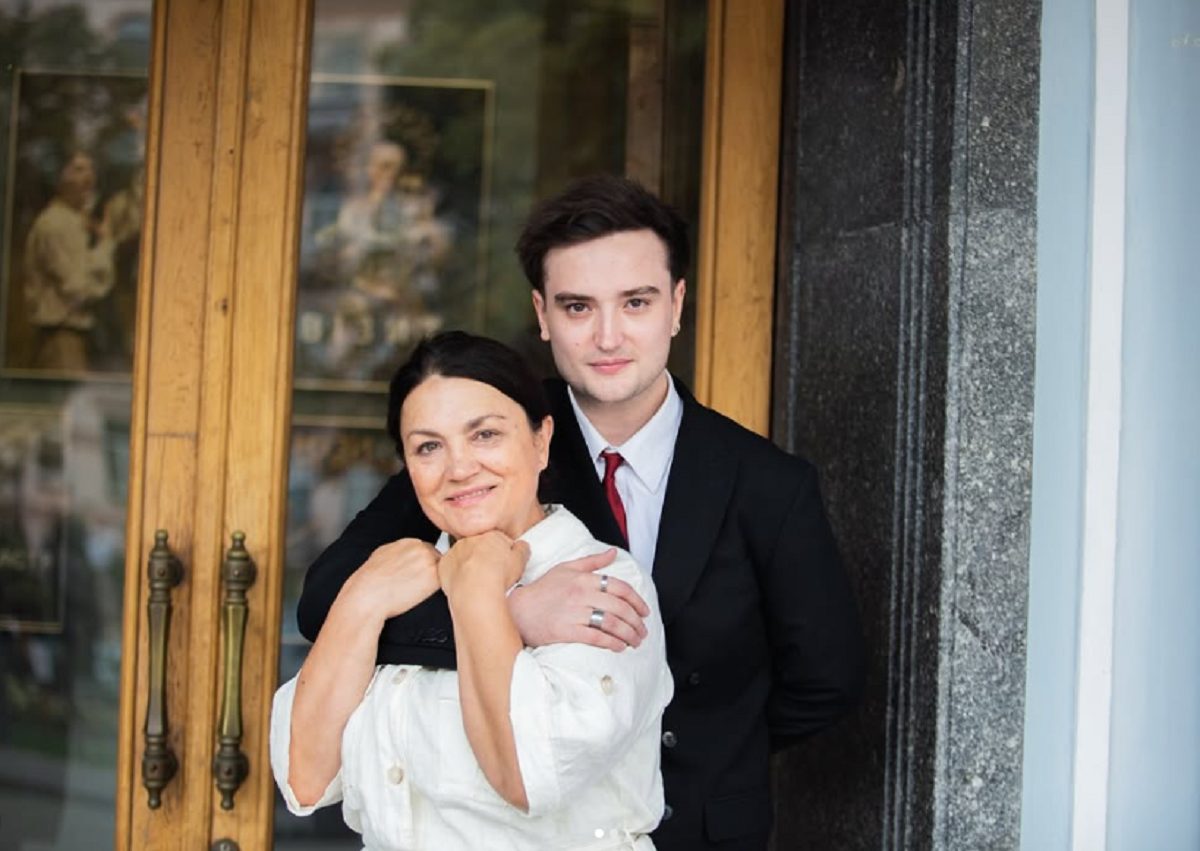 Наталія Сумська, її син В'ячеслав Хостікоєв - фото 856650