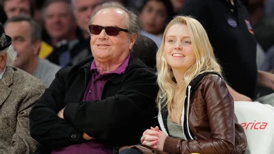 Легенді – 89: рідкісне фото Джека Ніколсона в колі родини розчулило мережу