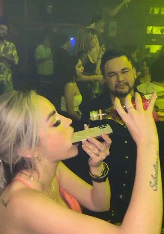 24 самые хаотичные фотографии из ночных клубов, которые будет стыдно пересматривать утром - 858202 24 самые хаотичные фотографии из ночных клубов, которые будет стыдно пересматривать утром - фото 858202