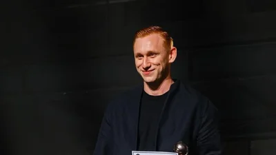 Рудинський насмішив фото з кенгуру з Австралії: "Приліг біля дружбана"