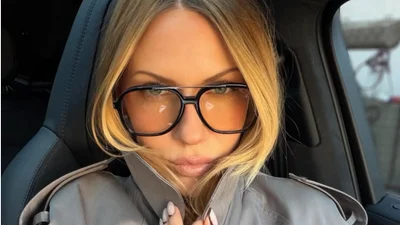 Замість Полякової: Леся Нікітюк показала поцілунок із Машею Єфросиніною – дружба міцнішає