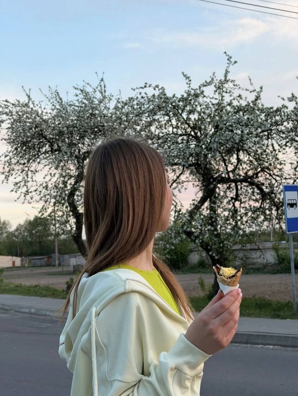 Яктак та його дівчина Аліса Кліщук - село Стара Вижниця - 863843 Яктак та його дівчина Аліса Кліщук - село Стара Вижниця - фото 863843