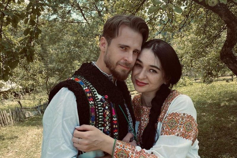 FIЇNKA рассказала, как муж забрал из дома все их сбережения - фото 863925
