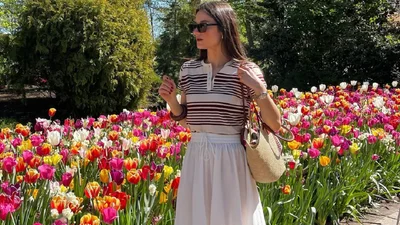 Саме цю сумку француженки носять щоліта - і вона завжди виглядає стильно