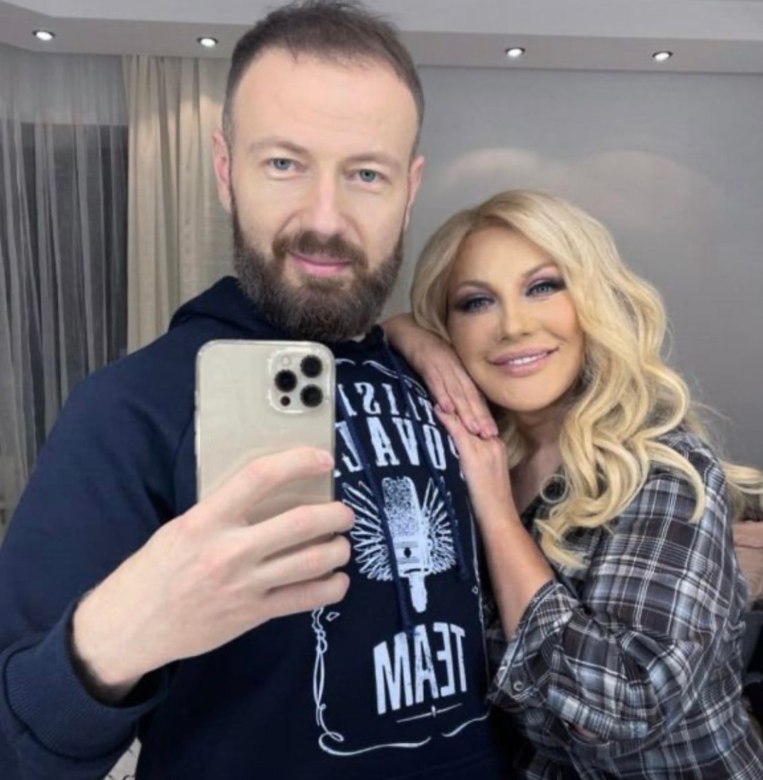 Таїсія Повалій та її син Денис не спілкуються через війну - фото 866312