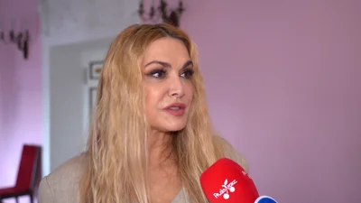 "Не так варю борщ": Ольга Сумська відверто розповіла про "побутові війни" зі свекрухами
