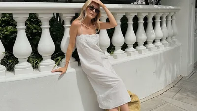 Лучший летний дуэт для лета: 3 платья, которые подходят к простым сандалиям