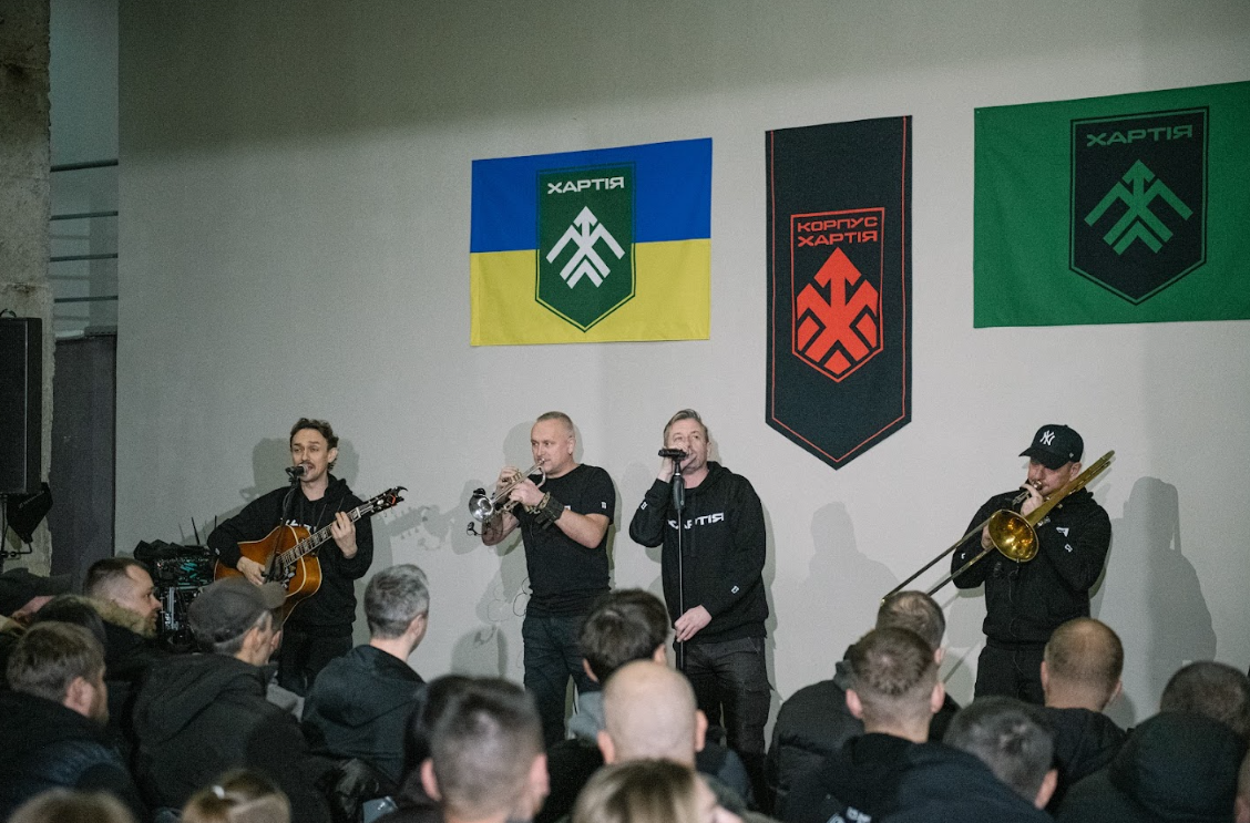 Фільм Тіни Кароль і Сергія Жадана про Харків з'явився на YouTube: дивись онлайн безплатно - 872857 Фільм Тіни Кароль і Сергія Жадана про Харків з'явився на YouTube: дивись онлайн безплатно - фото 872857