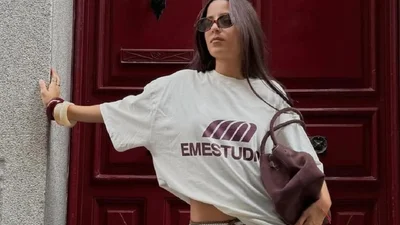 Главная замена джинсовым шортам: полосатые микрошорты покоряют лето 2026