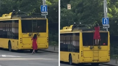 Lady in red: водійка київського тролейбуса зачарувала мережу своїм стильним образом