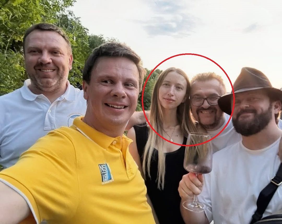 Пономарев впервые показал свою молодую состоятельную девушку из Крыма - фото 878120