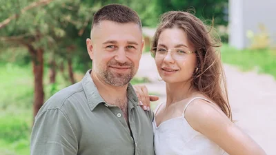 Ведущий Александр Швачка признался, делал ли он девушке предложение