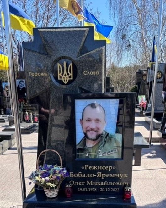 Дочь погибшего украинского режиссера решила отправиться на фронт - фото 886720