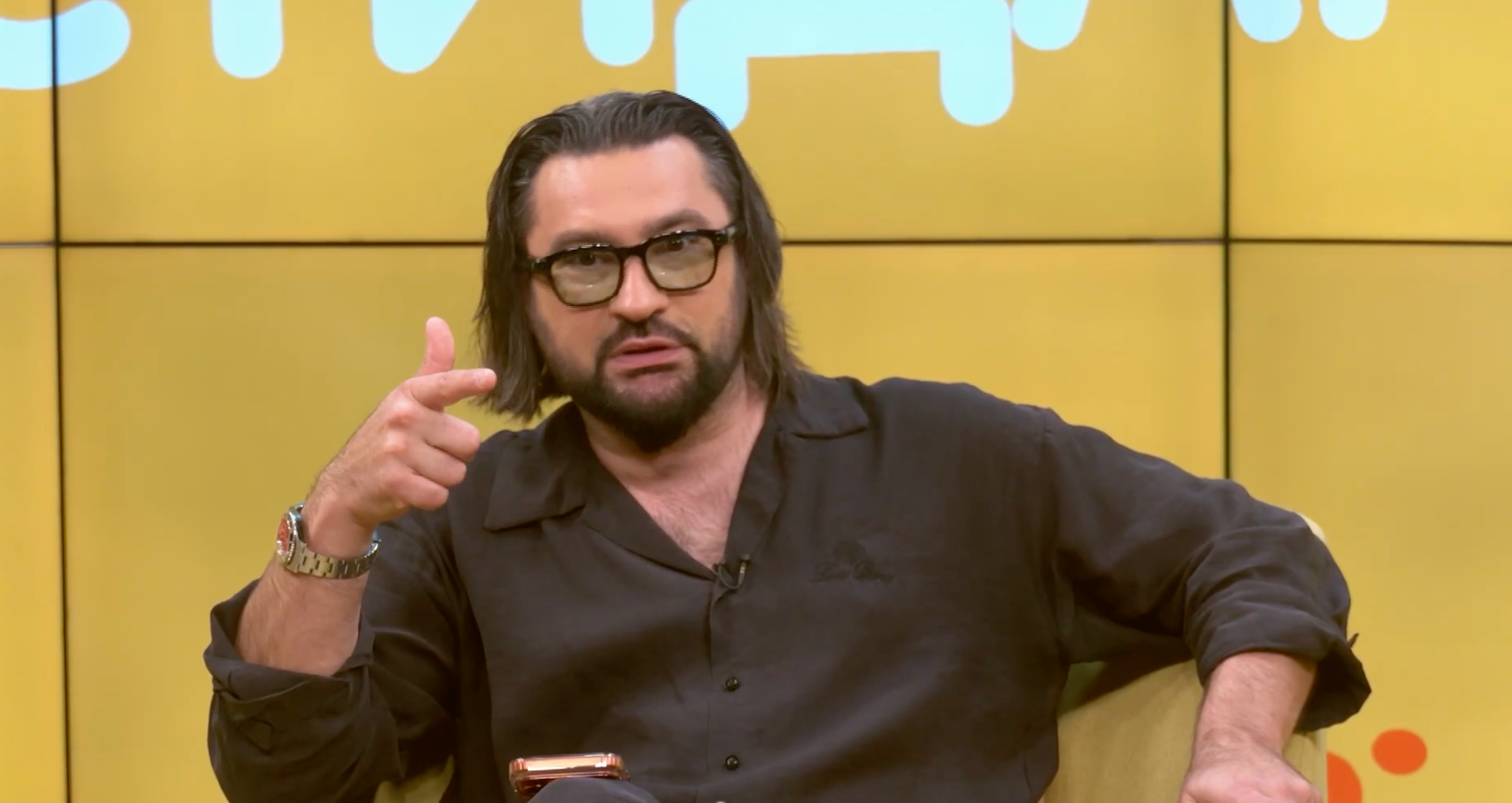 'Не стоит воспринимать ИИ как врага': Евгений Фешак о том, как искусственный интеллект меняет музыку - 890007 'Не стоит воспринимать ИИ как врага': Евгений Фешак о том, как искусственный интеллект меняет музыку - фото 890007