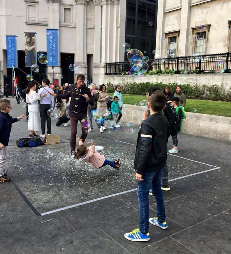 За секунду до провалу: смішні фотографії, випадково зроблені у потрібний момент - фото 890916