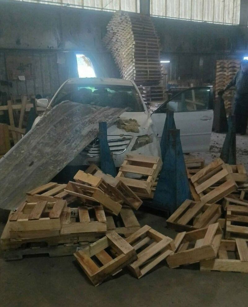 15 водителей, чьи навыки парковки оставляют слишком много вопросов - фото 891874