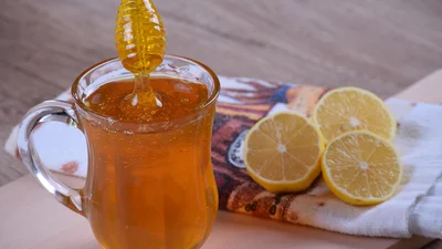 Светлые церковные поздравления с Медовым Спасом и душевные картинки
