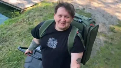 "Це я, коли збираюся у відпустку і беру лише необхідне": Міша Лебіга з горою сумок перетворився на мем