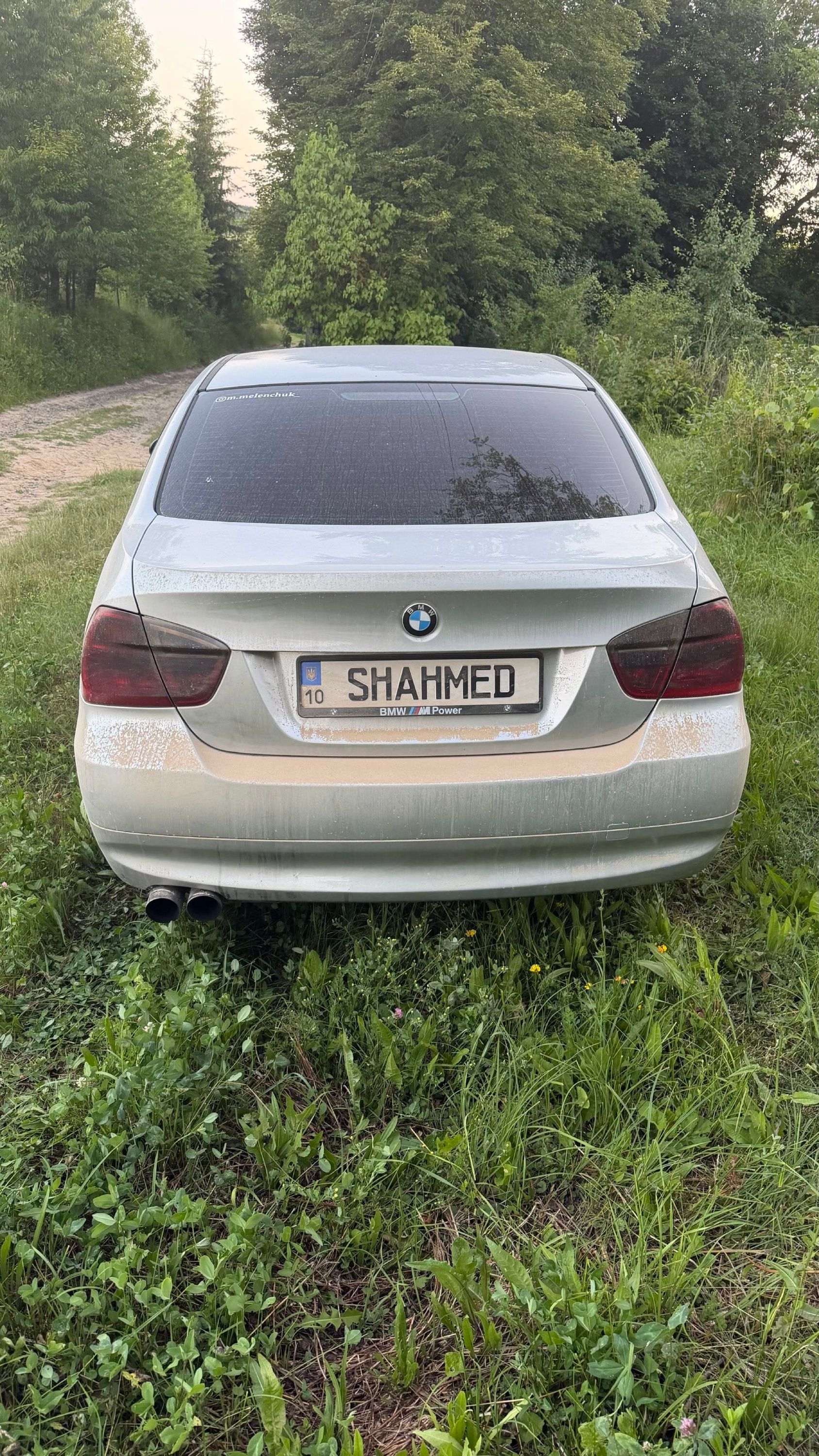 Шалена, Душніла, Шановна: добірка незвичайних номерних знаків українських автомобілів - фото 901178