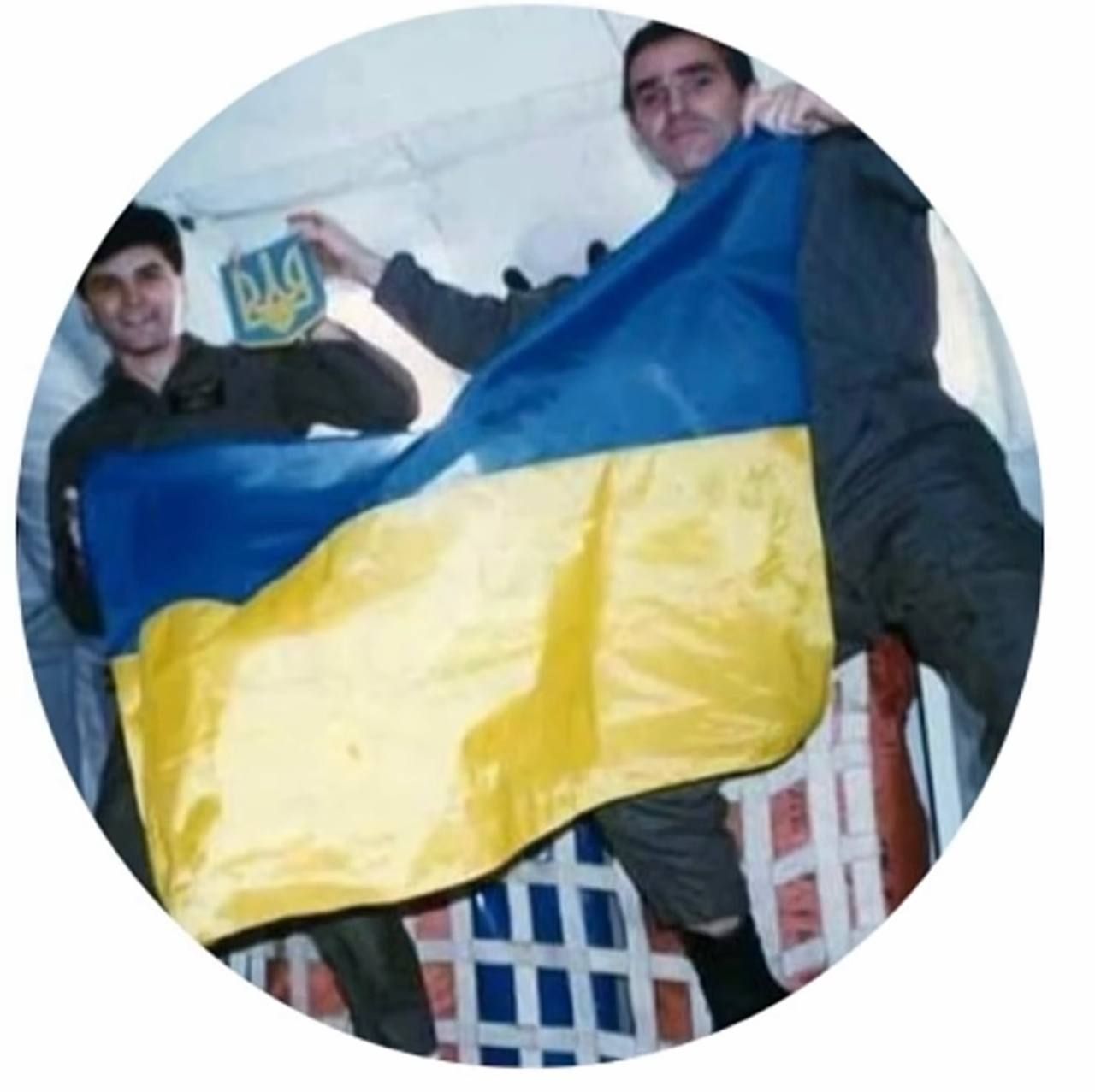 День прапора України - Леонід Каденюк та наш стяг у космосі - фото 902593