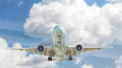 Сильні привітання з Днем авіації України та патріотичні картинки