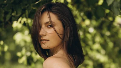 Дуже коротко: зірка серіалу "Спіймати Кайдаша" Антоніна Хижняк вразила мережу зухвалою стрижкою