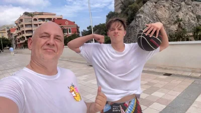 Потап заговорив українською на відео із сином-красенем, якому виповнилося 18 років