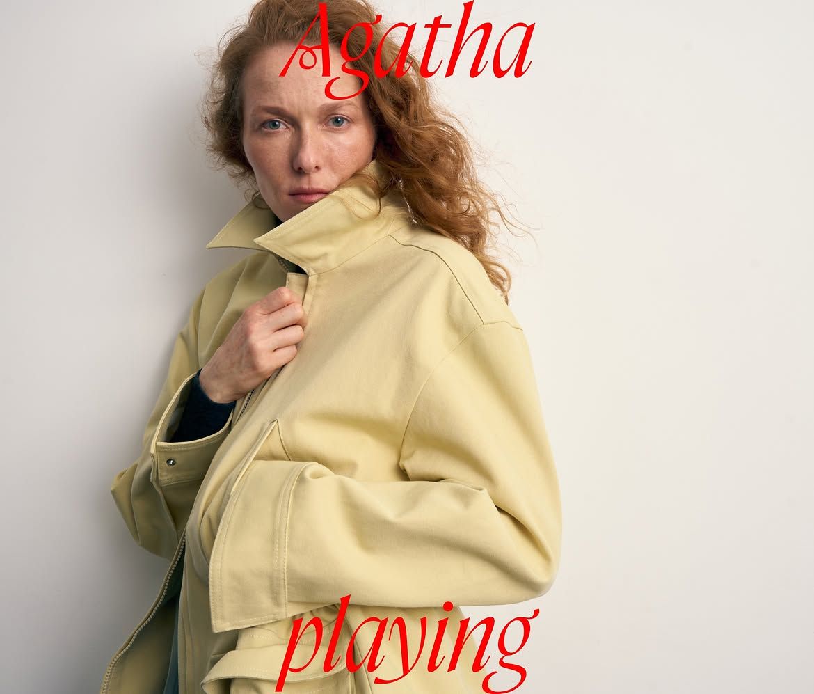 Що таке Agatha playing від Даші Кацуріної. - 913167 Що таке Agatha playing від Даші Кацуріної. - фото 913167