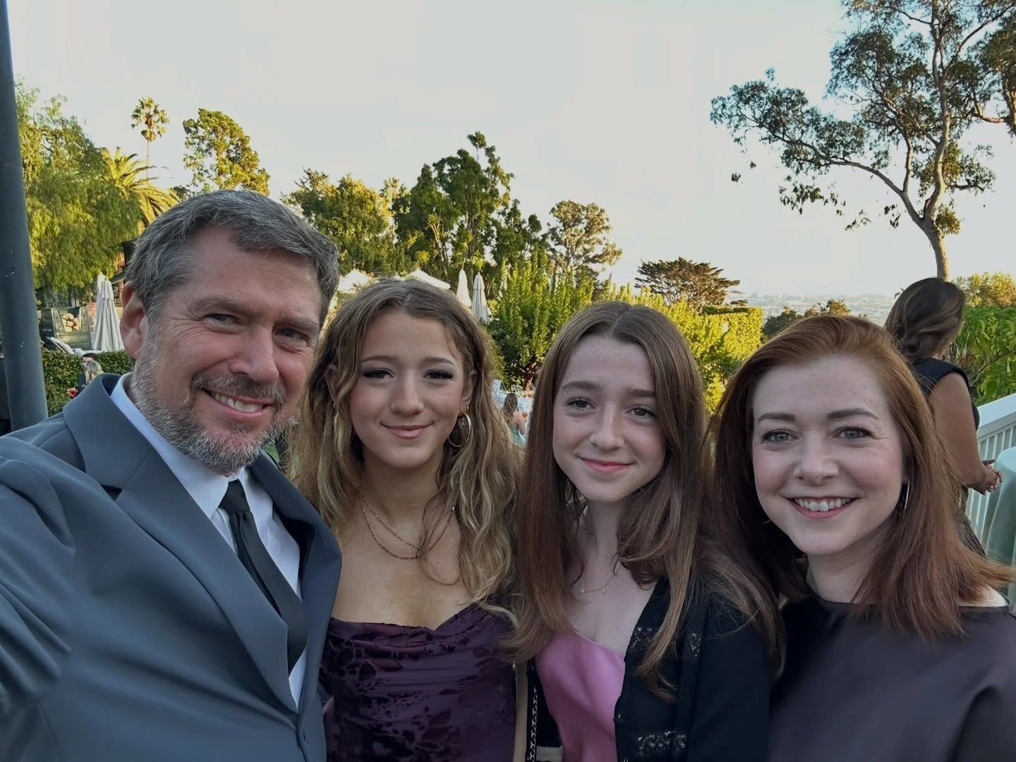 Уиллоу из сериала 'Баффи' показала свою 17-летнюю дочь – и та ее точная копия - 915433 Уиллоу из сериала 'Баффи' показала свою 17-летнюю дочь – и та ее точная копия - фото 915433