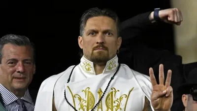 Дім Олександра Усика потрапив під обстріл: вони тільки повернулися з-за кордону – фото