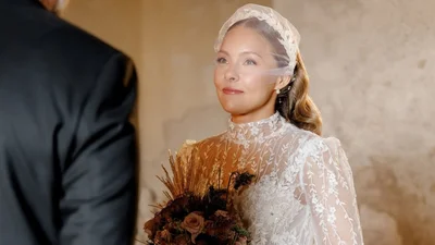 Олена Шоптенко пояснила, навіщо на весіллі з австрійцем була присутня пила: "В цьому дуже багато сенсу"