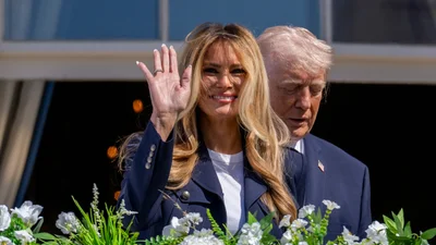 Дональд Трамп публично унизил Меланию намеком, что она его копирует– вот что она ответила: видео