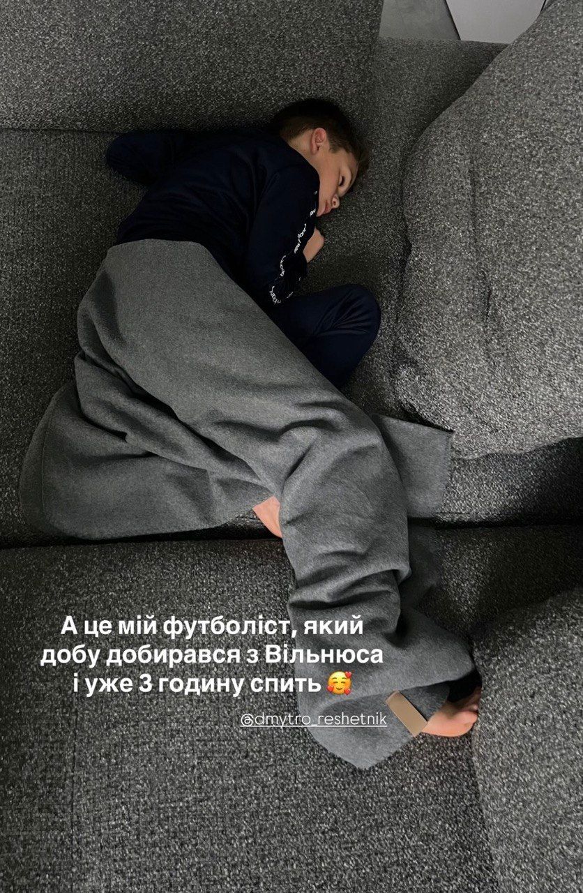 Решетніки показали сина після доби в автобусі - фото 924324