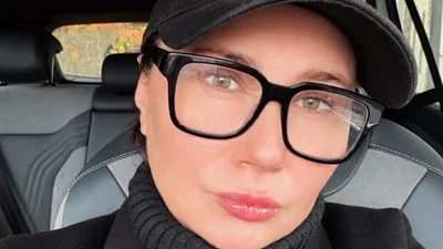 "Це не лише рожеві п’яточки": 52-річна Олена Мозгова чесно про "пізню" вагітність